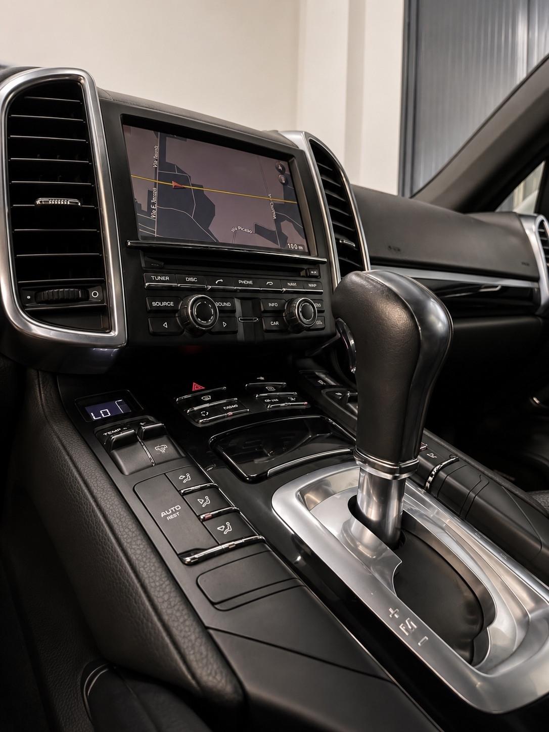 Porsche Cayenne 3.0 e-hybrid