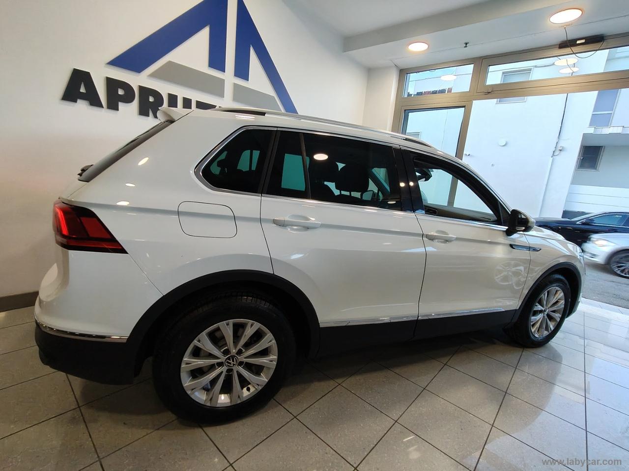 VOLKSWAGEN Tiguan 2.0 TDI 150CV SCR DSG Life