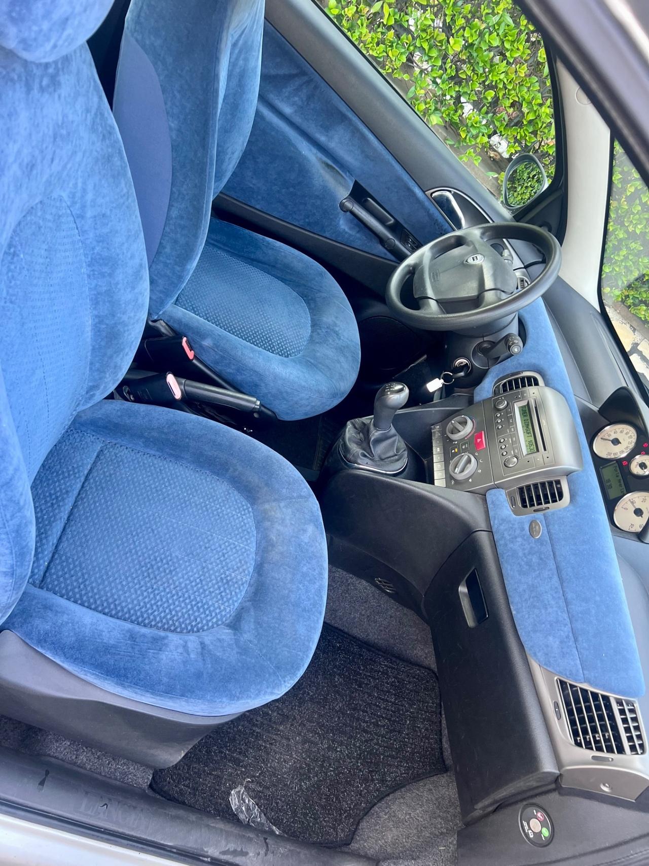 Lancia Ypsilon 1.3 Multijet 16V