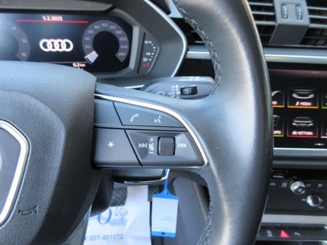 AUDI Q3 35 TDI quattro S tronic Business