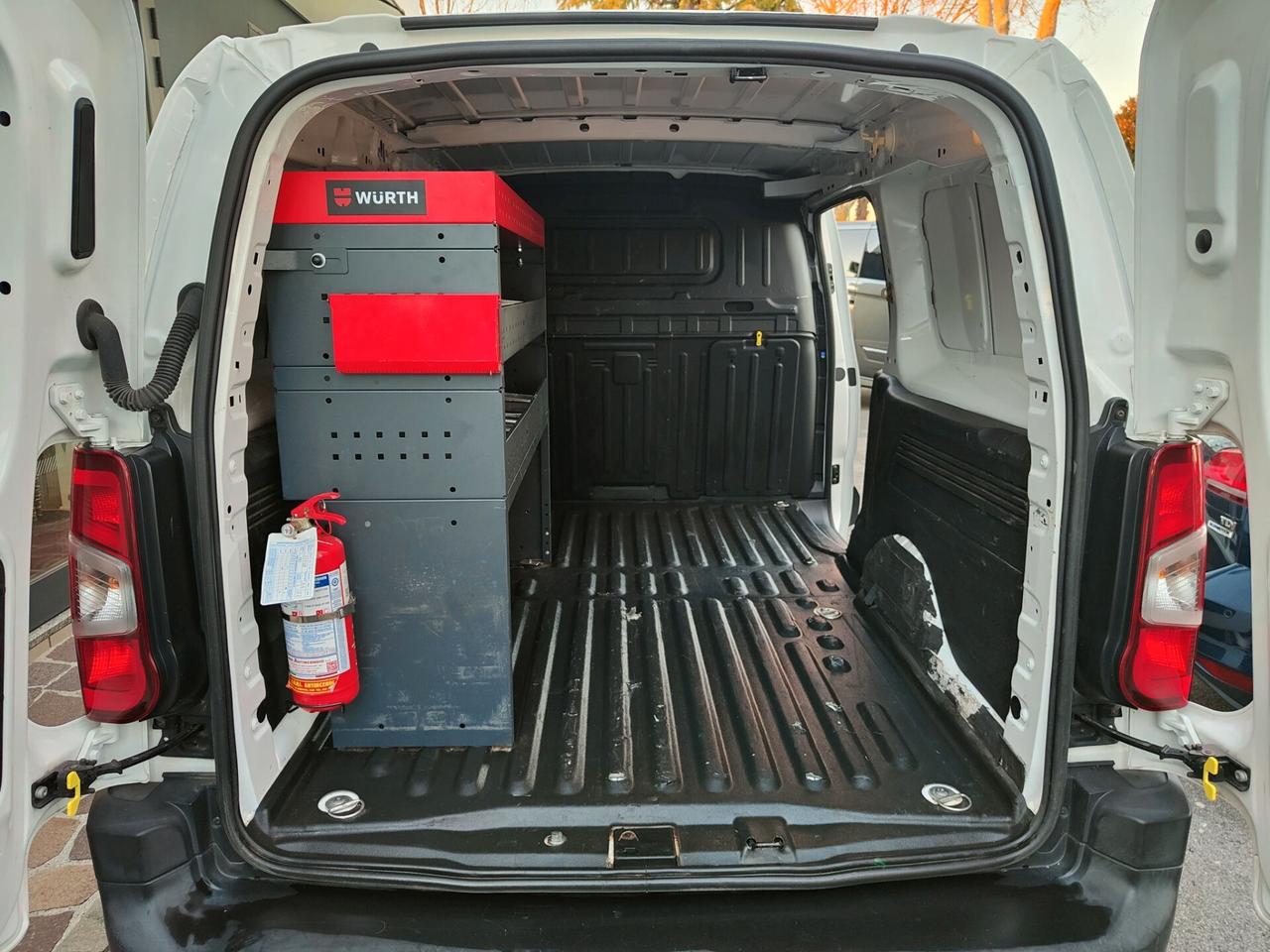 Peugeot Partner BlueHDi 100 PL Furgone Premium Allestito