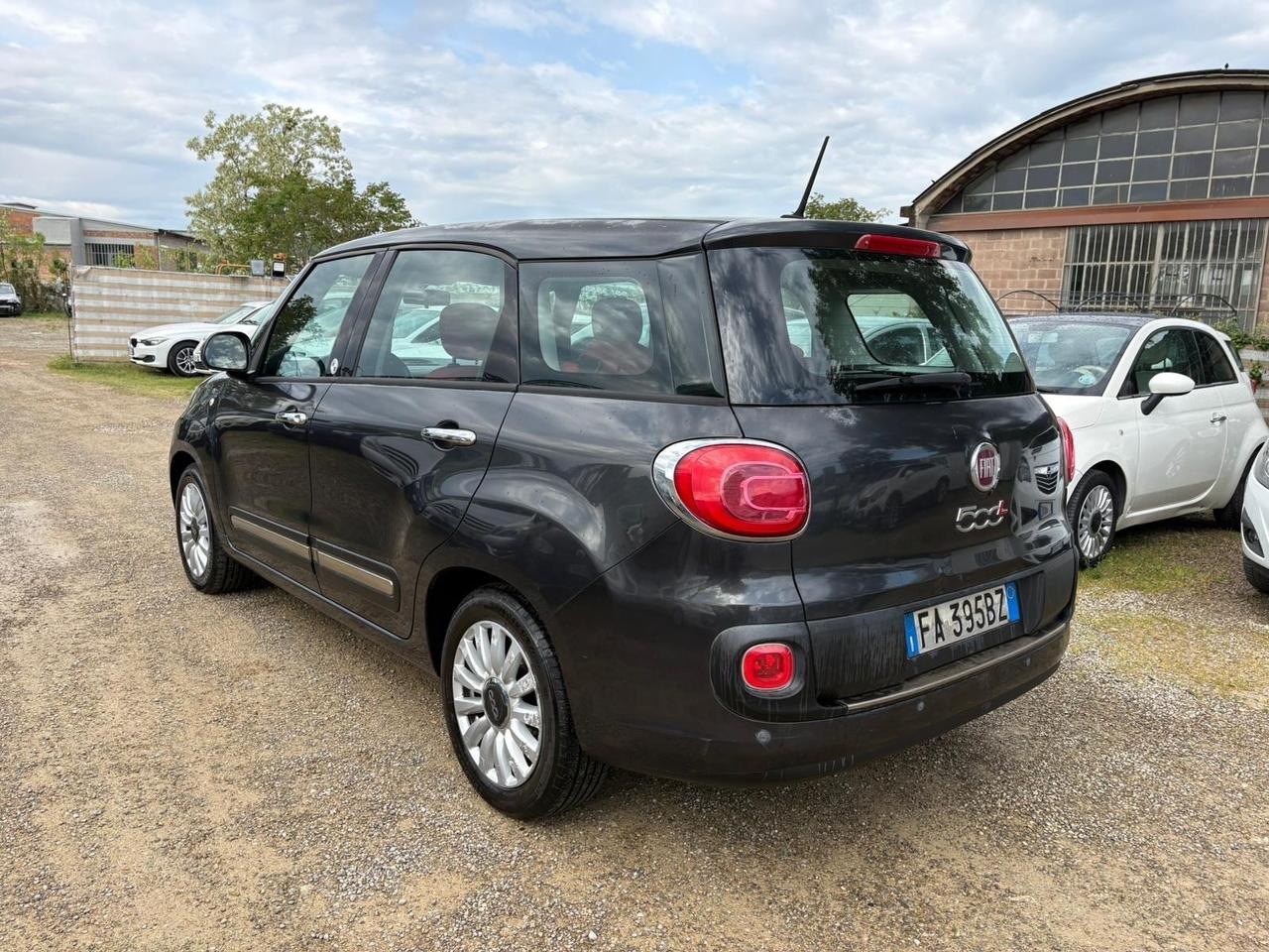Fiat 500L Living 1.6 Multijet 105 CV Lounge 2015 172.000 KM