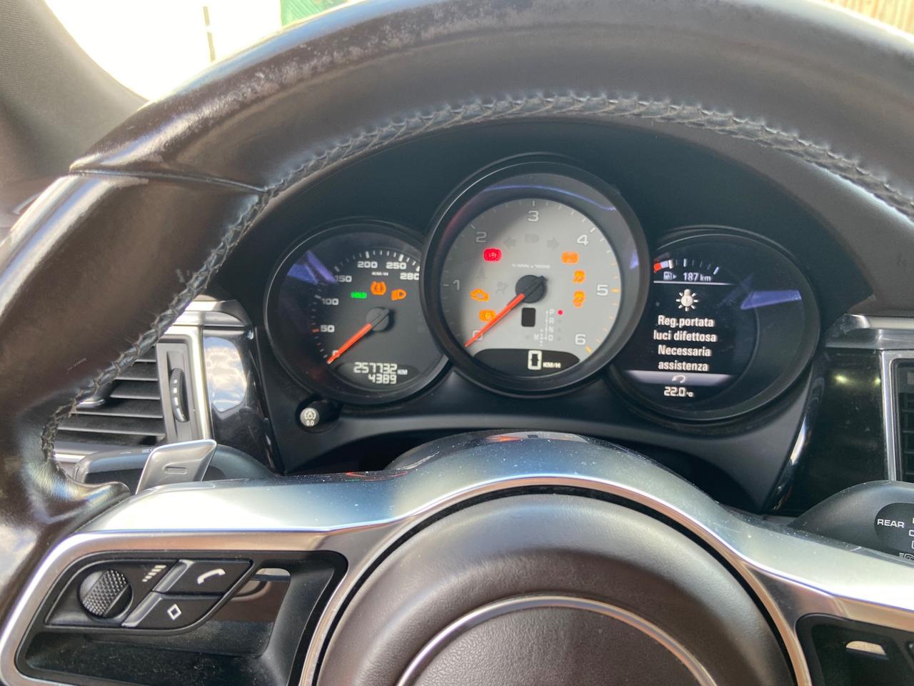 Porsche Macan 3,0diesel 190kw