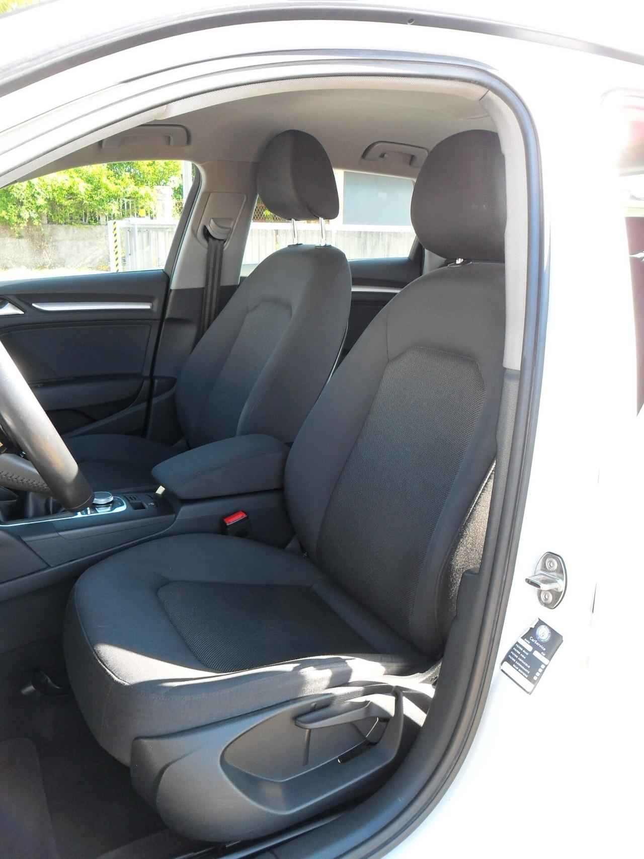 Audi A3 SPB 1.6TDI Business 5porte