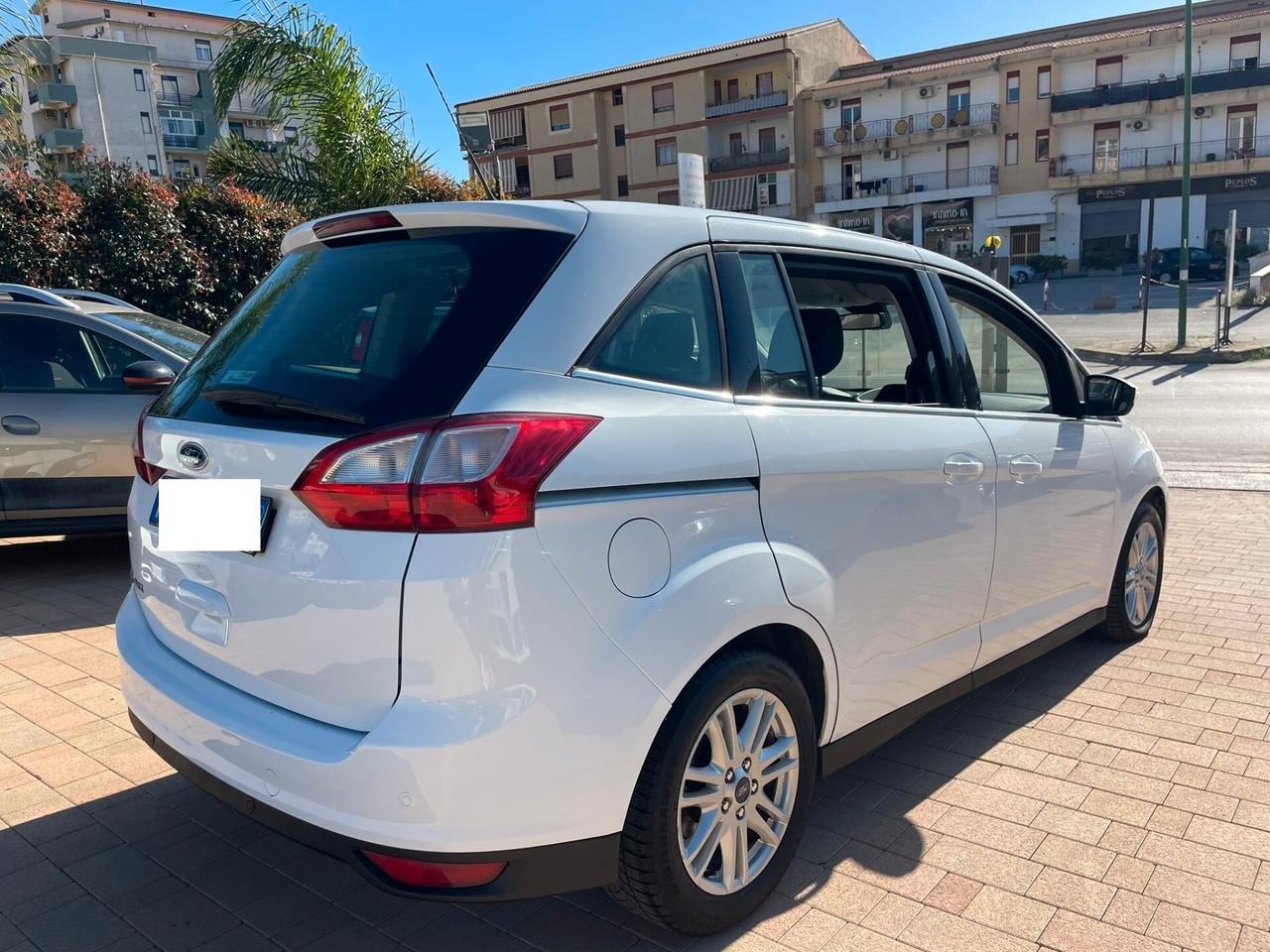 Ford C-Max 7 Posti "Finanziabile Senza Busta Paga"