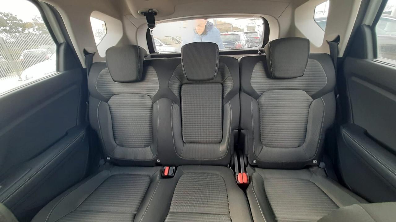 Renault Grand Scenic dCi 8V 110 CV EDC Energy Intens