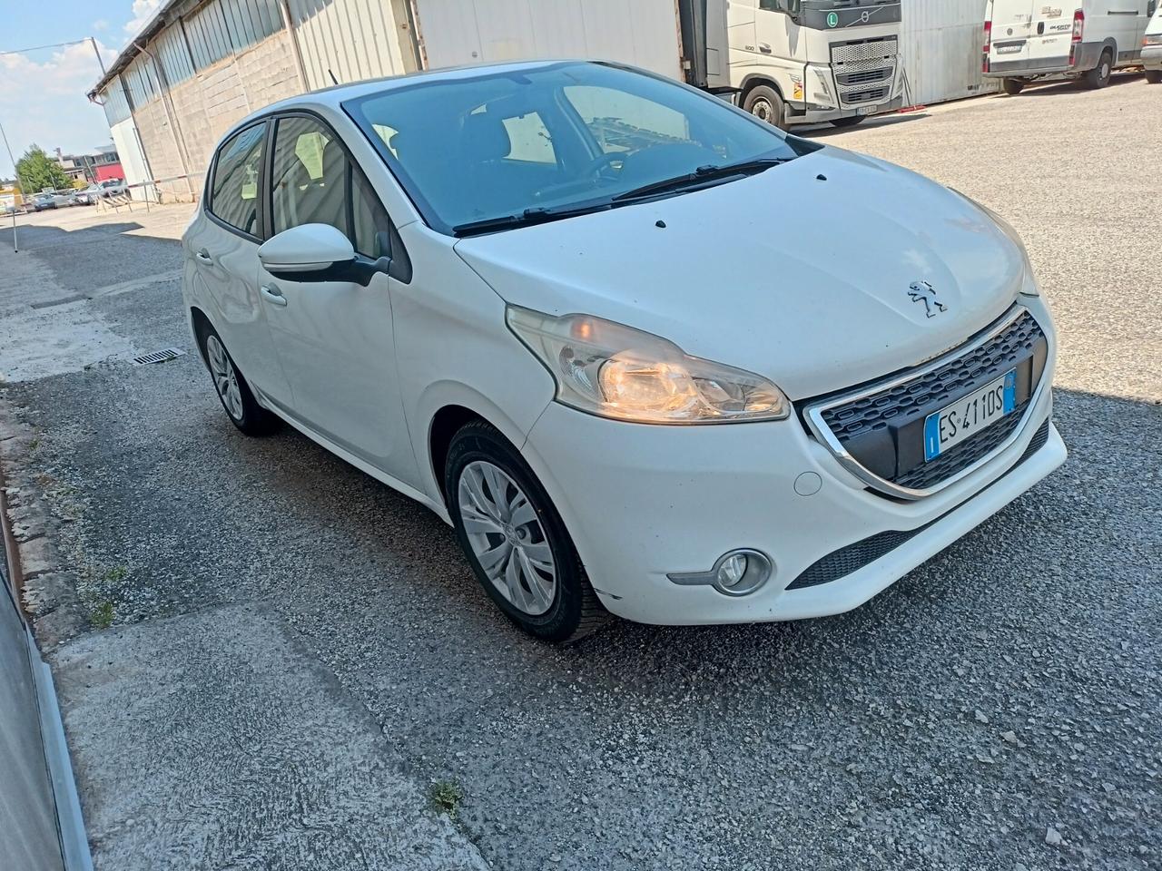 Peugeot 208 1.2 VTi 82 CV 5 porte Access