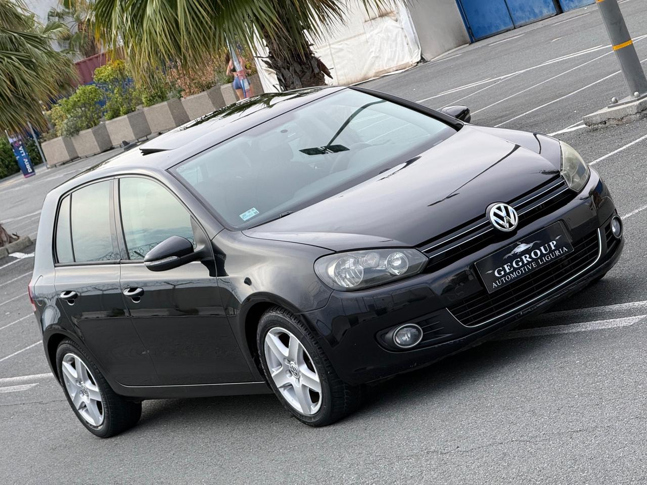 Volkswagen Golf 2.0 TDI 140CV DPF DSG 5p. Highline-TETTO-FULL