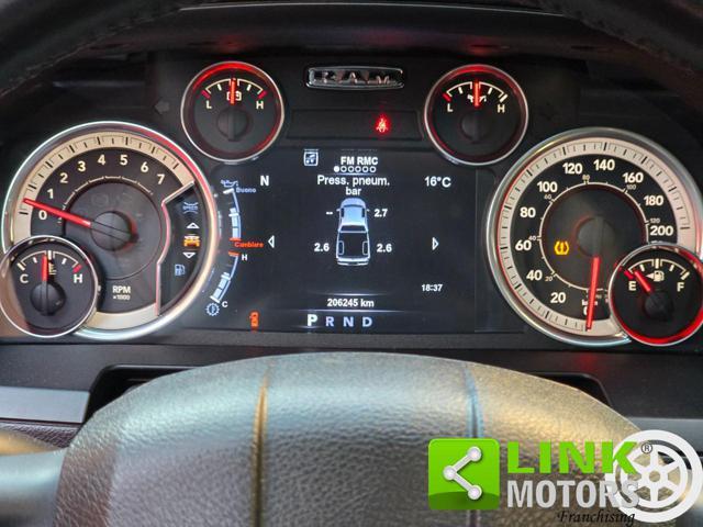 DODGE RAM 1500 5.7 HEMI V8 395 CV Automatic Gancio Traino