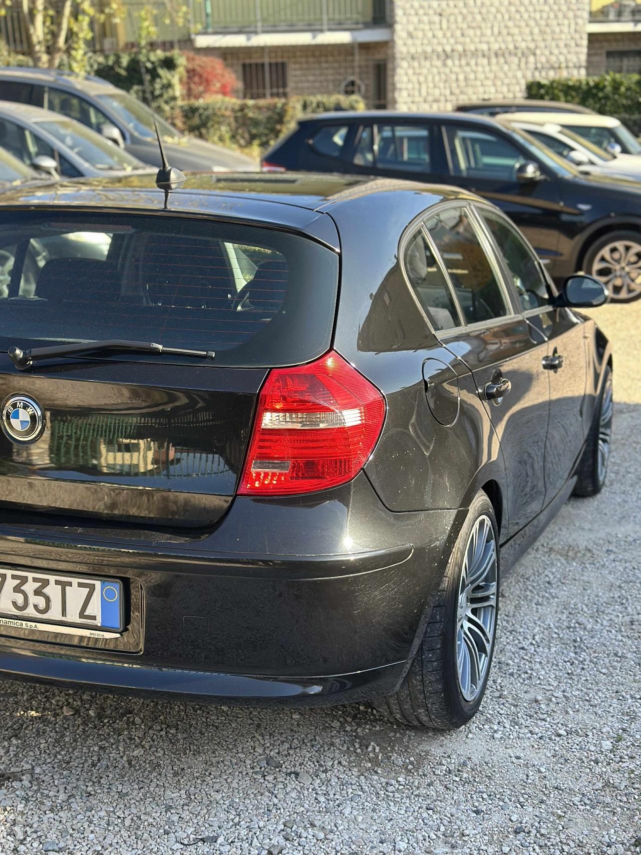 Bmw 116d 5P ATTIVA KMCERT NEOPAT UNICOPR