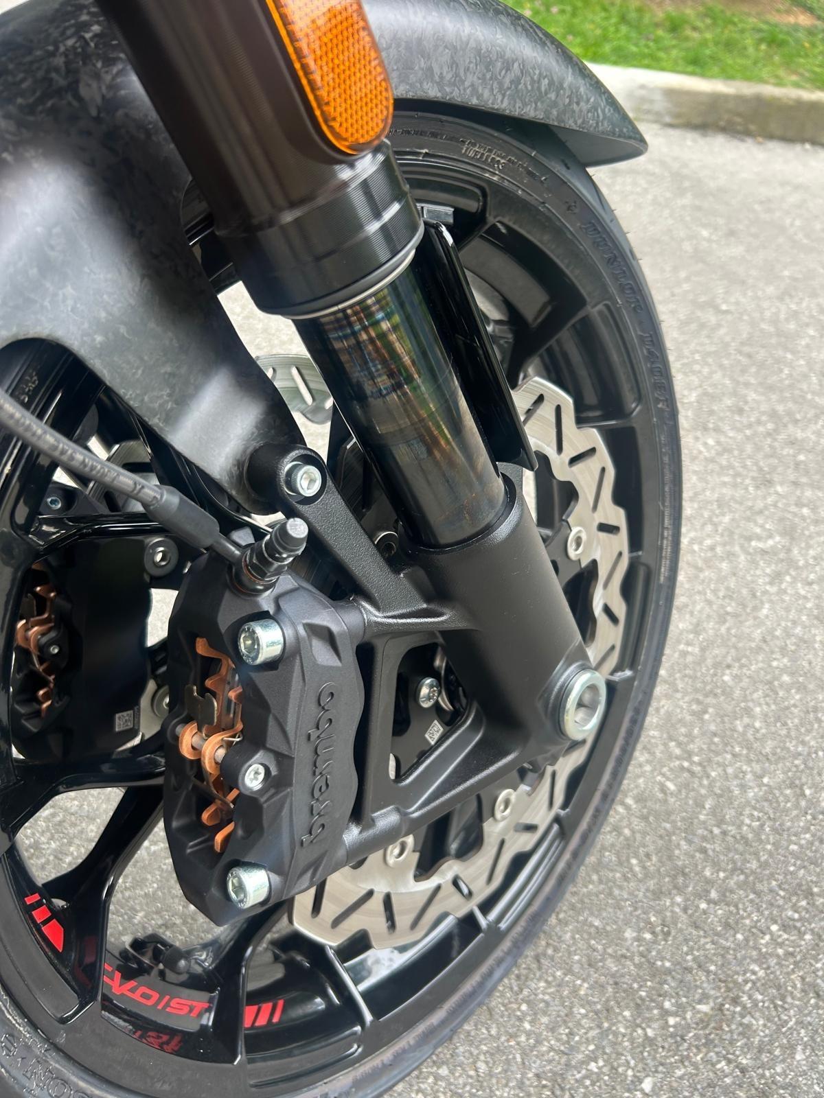 Harley-davidson CVO Road Glide ST