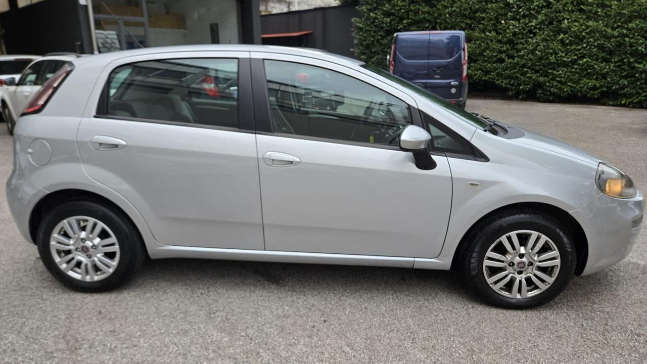Fiat Grande Punto 1.2 5P Neopatentati
