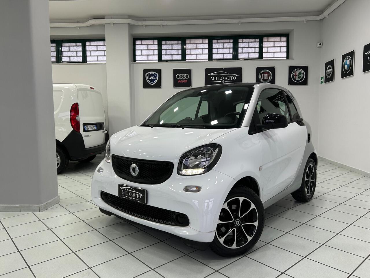 Smart ForTwo 1.0cc 71cv Passion Automatica