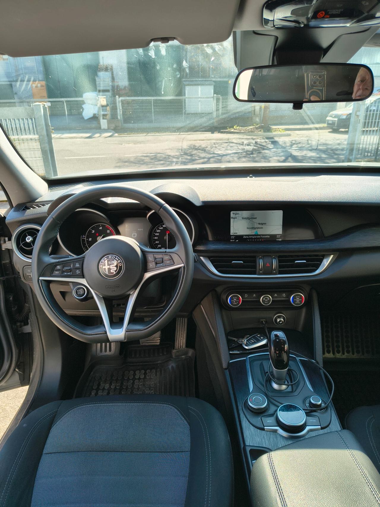 Alfa Romeo Stelvio 2.2 Turbodiesel 160 CV AT8 RWD Business