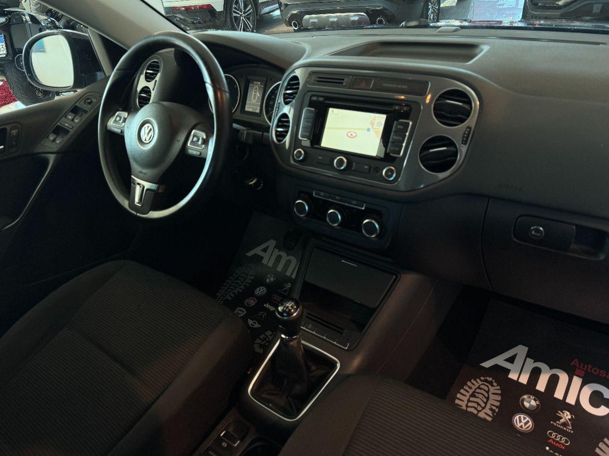 VOLKSWAGEN Tiguan 2.0 TDI 110 CV Sport & Style