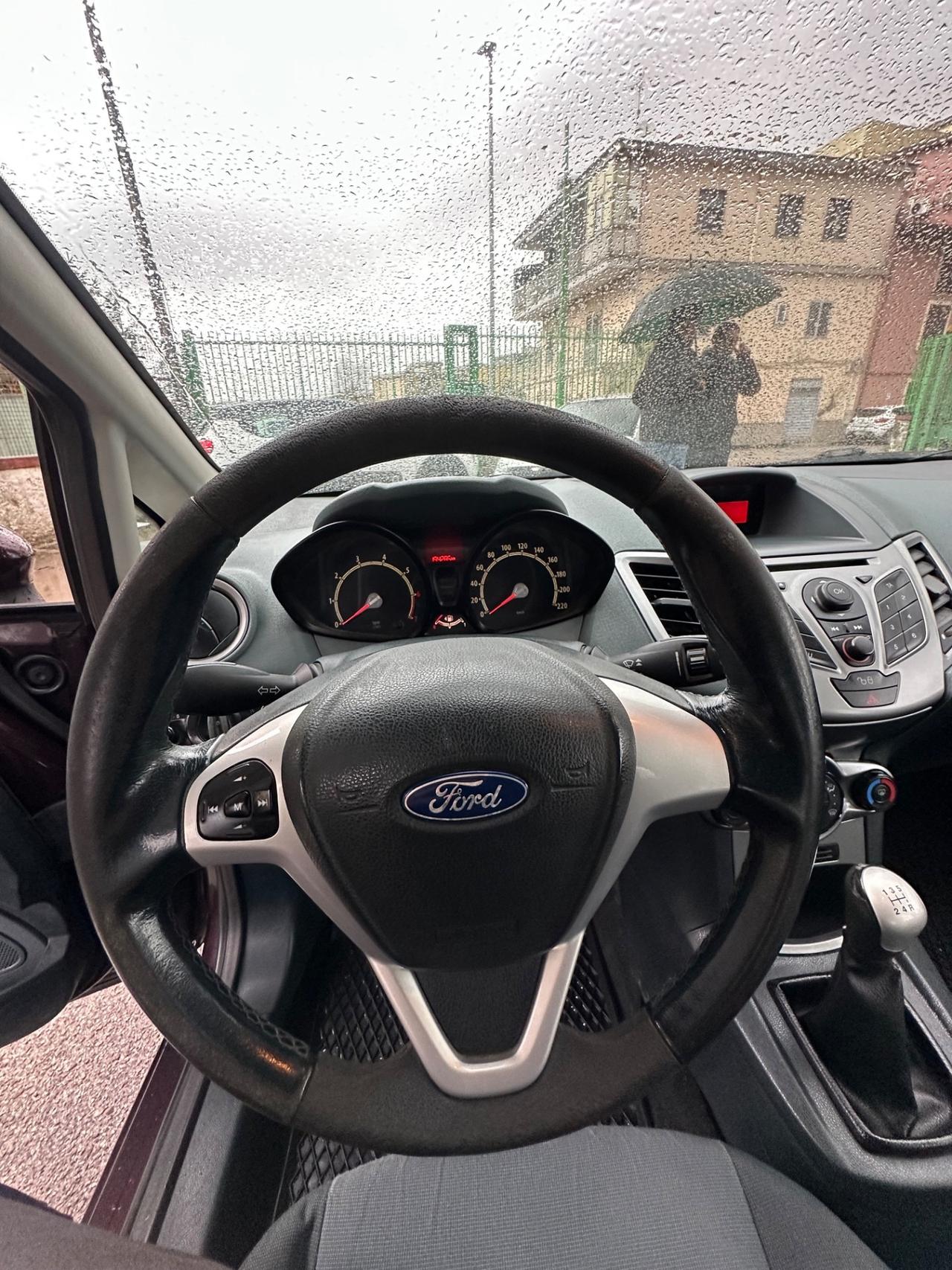 Ford Fiesta 1.2 82 CV 5 porte Titanium