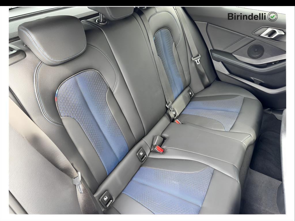 BMW Serie 1 (F40) - 118d 5p. Msport