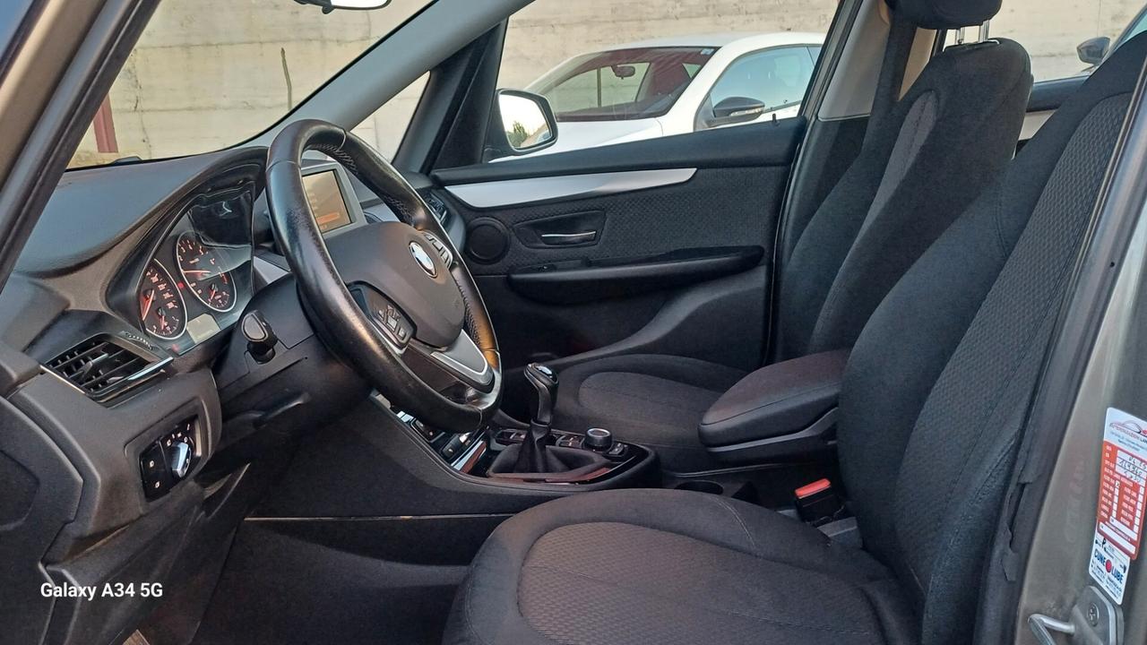 Bmw 2er Active Tourer 218i Luxury