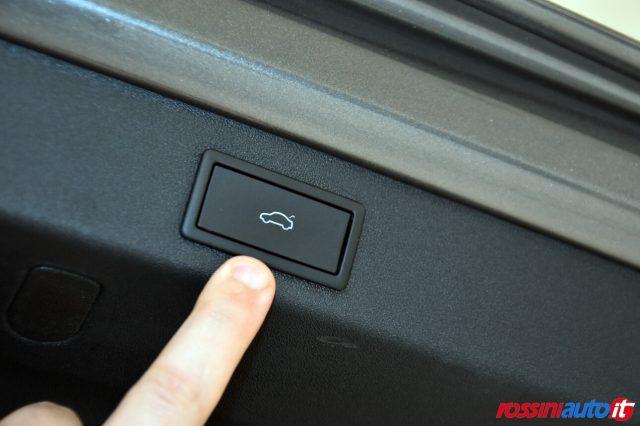 SKODA Kodiaq 2.0 TDI 150 CV DSG EXECUTIVE 7 POSTI + R20 + DESIG