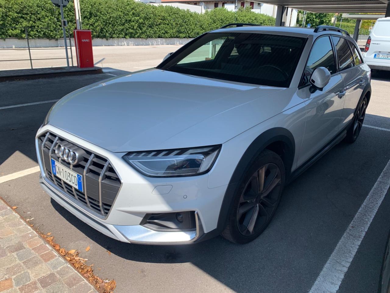 Audi A4 allroad 40 TDI 204 CV S tronic Identity Contrast