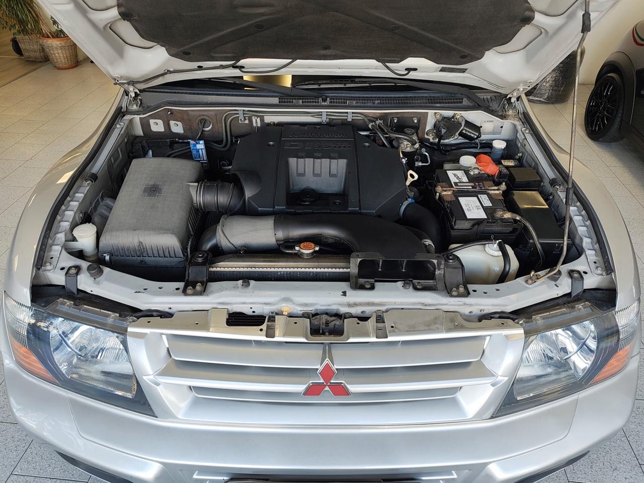 Mitsubishi Pajero 3.2 GANCIO TRAINO *UNICO PROP*