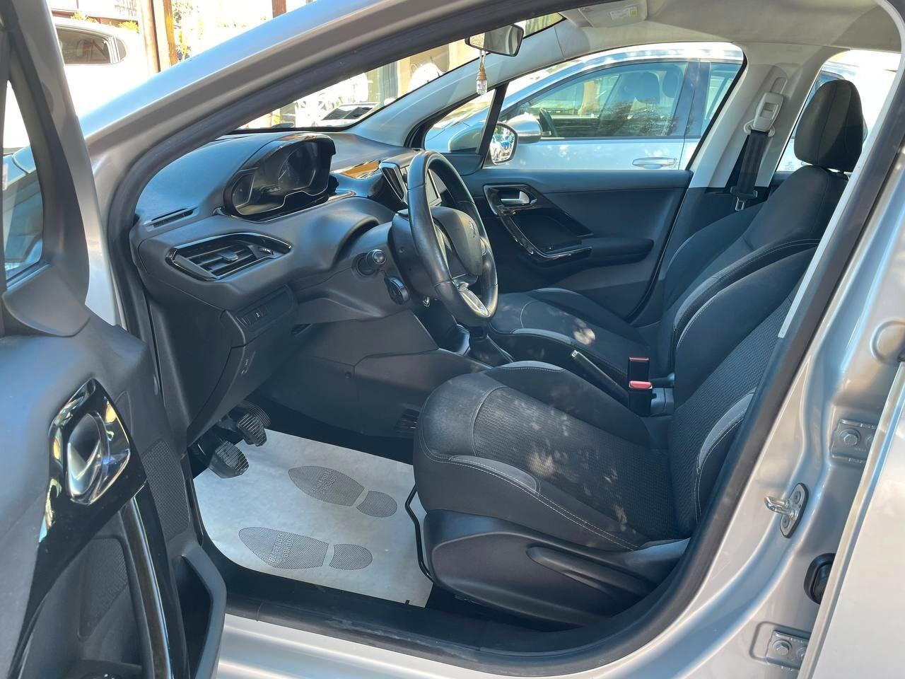 PEUGEOT 208 1.6 BLUE-HDI - 2016