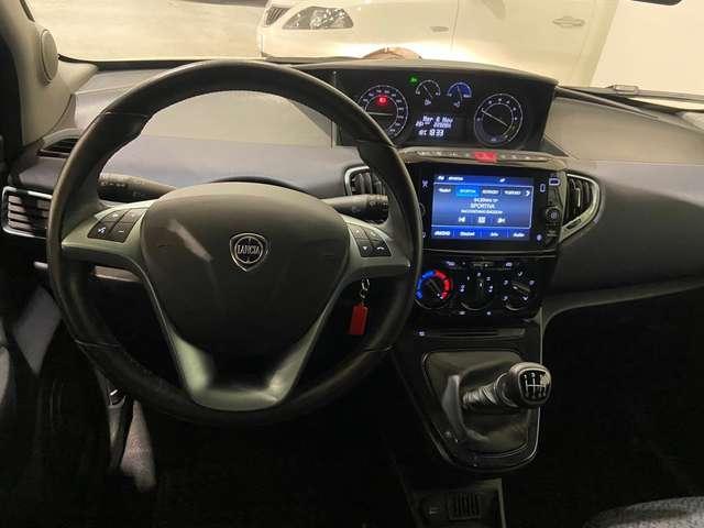 Lancia Ypsilon 1.0 firefly hybrid Gold *NEOPATENTATI*