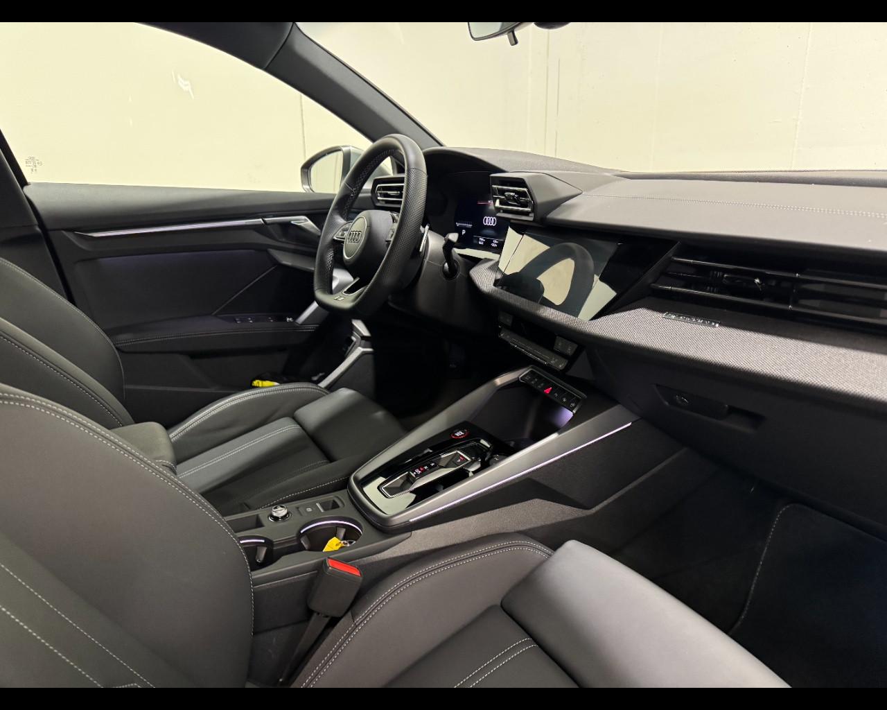 AUDI S3 SPORTBACK TFSI QUATTRO S-TRONIC