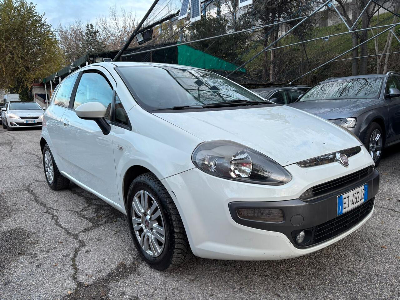 Fiat Punto 1.3 MJT II 75 CV ok Neopatentati