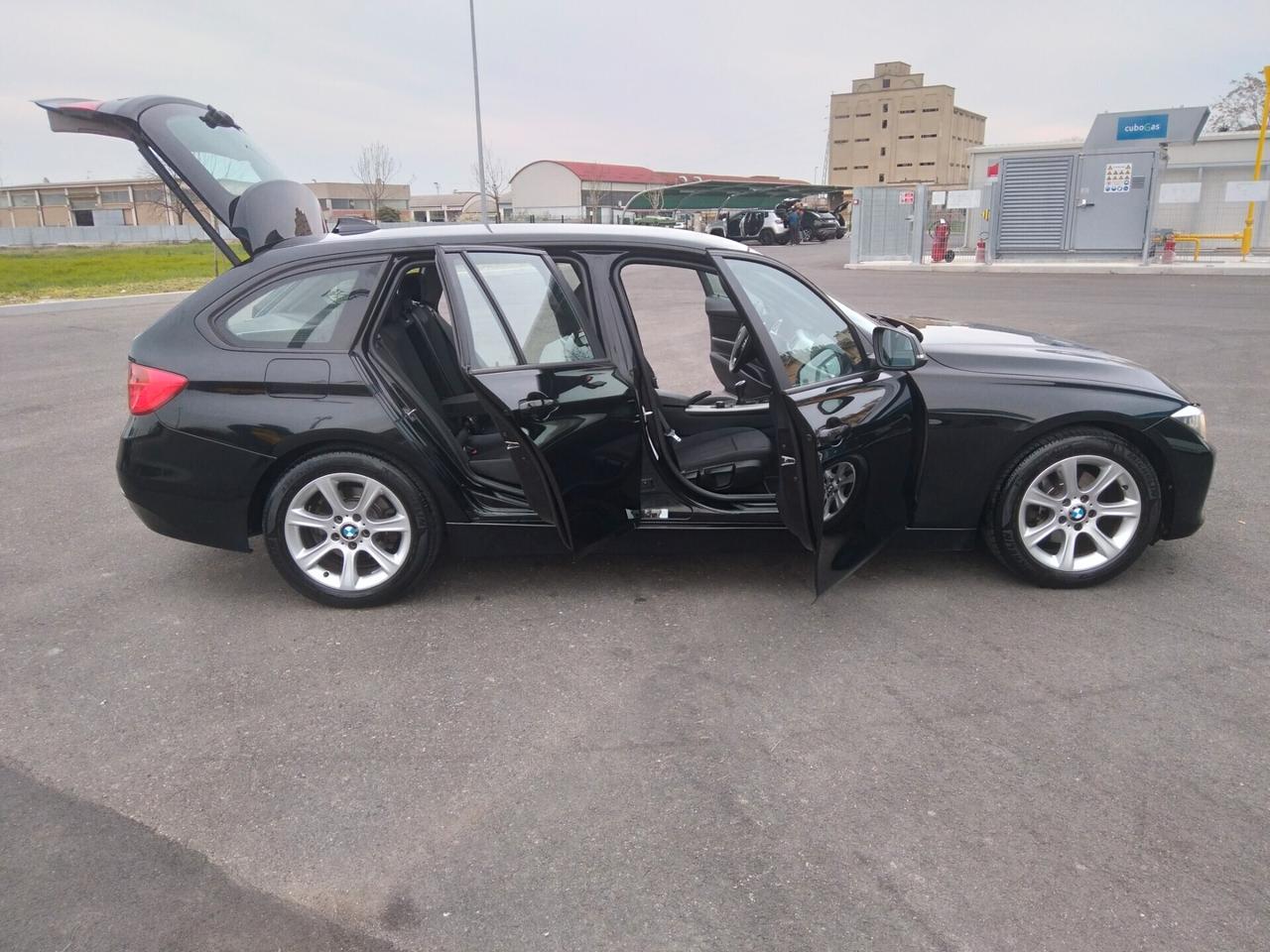 Bmw 320d 184cv cambio manuale 6marce Touring