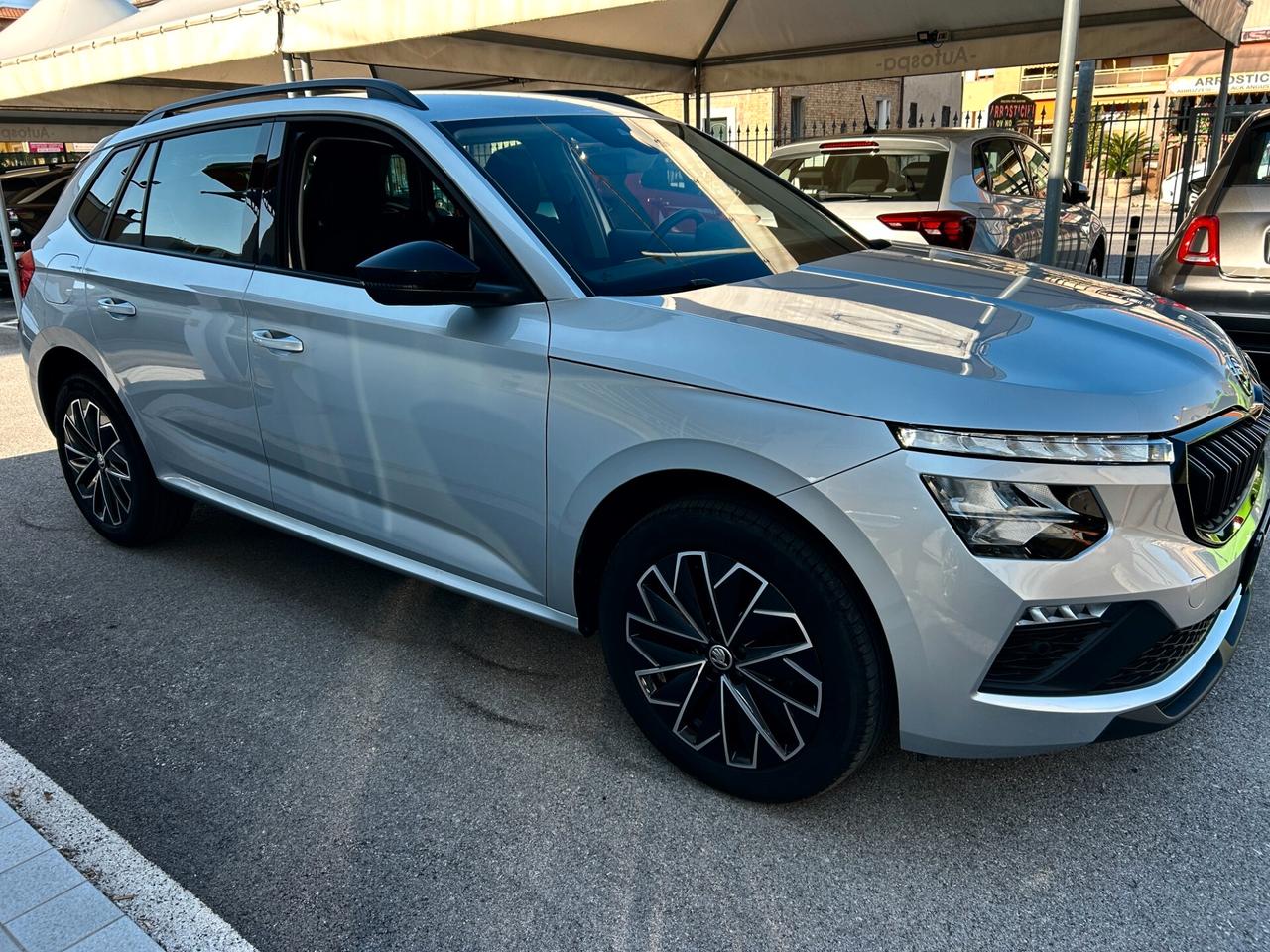 Skoda Kamiq 1.0 TSI 115 CV Black Dots 2025