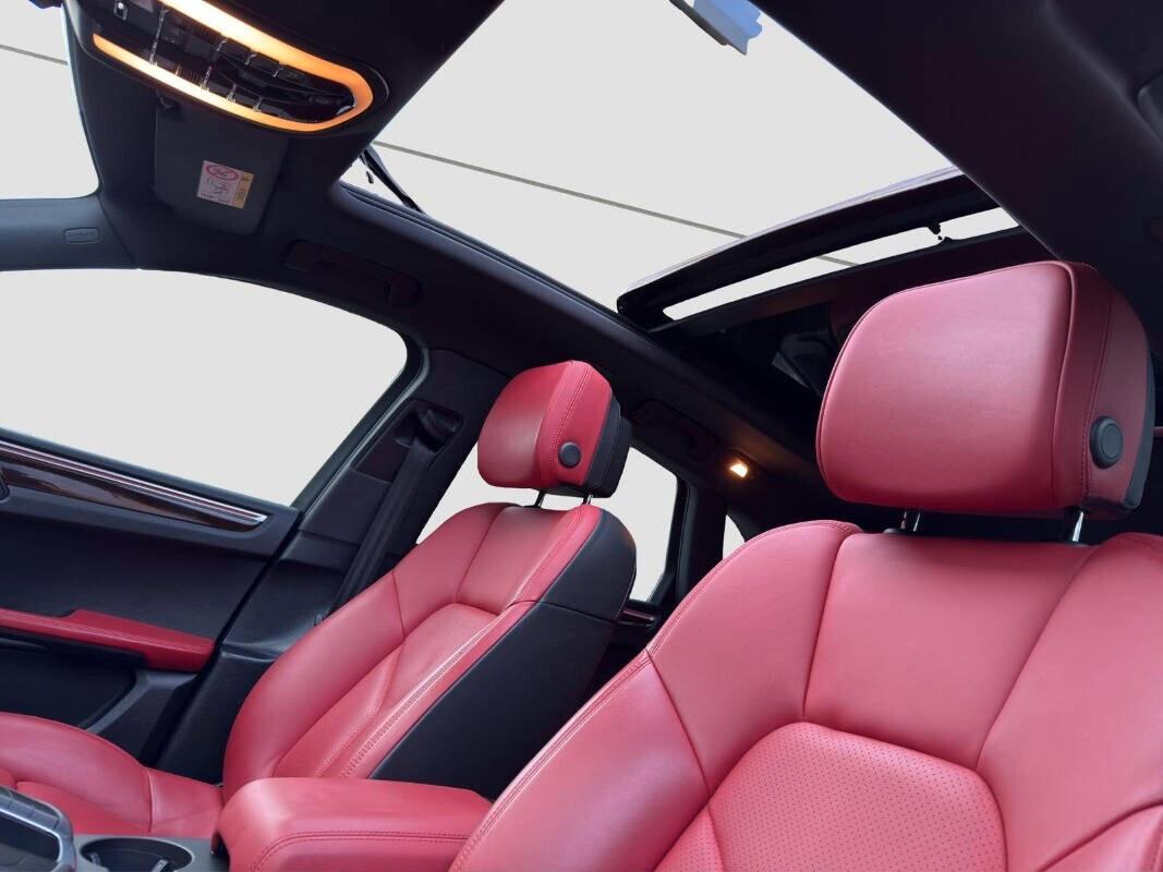 Porsche Macan 2.0 benzina 245 CV tetto 2021