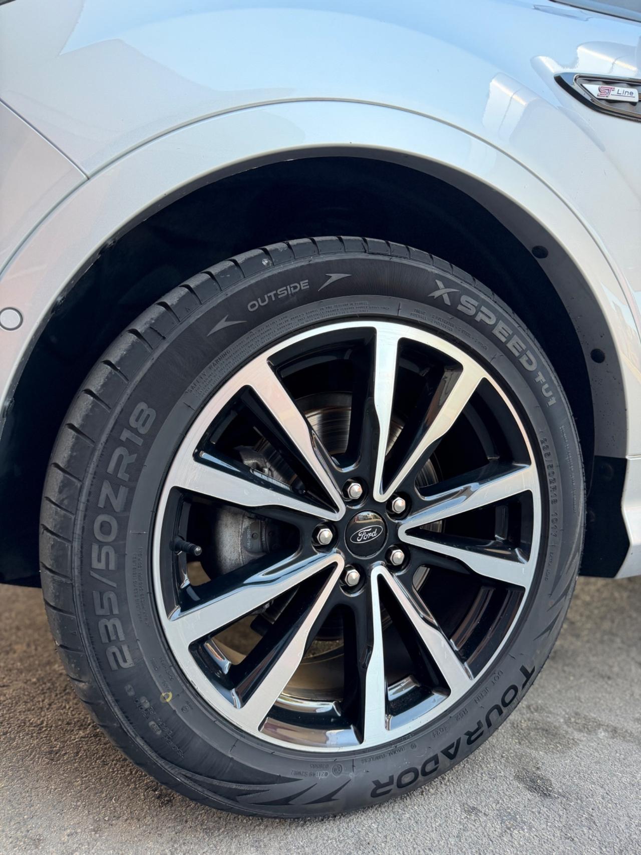 Ford Kuga 1.5 TDCI 120 CV ST-Line-12/2018-LED/NAVI/PELLE/18”