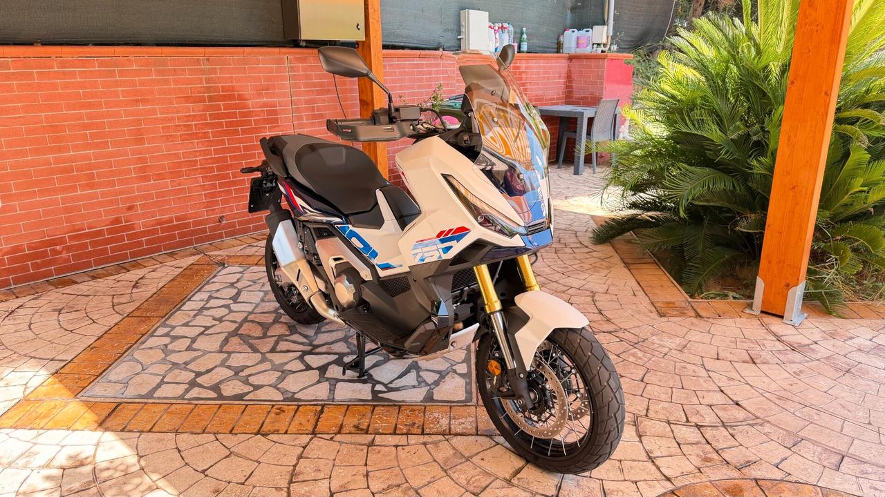 Honda X-ADV 750 SPECIAL EDITION