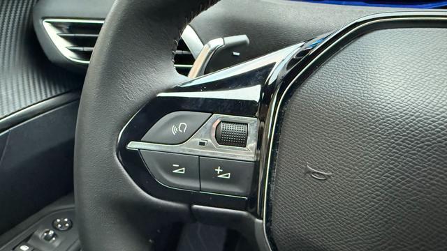 PEUGEOT 3008 HYBRID 180 e-EAT8 ALLURE PACK*24M.G.*