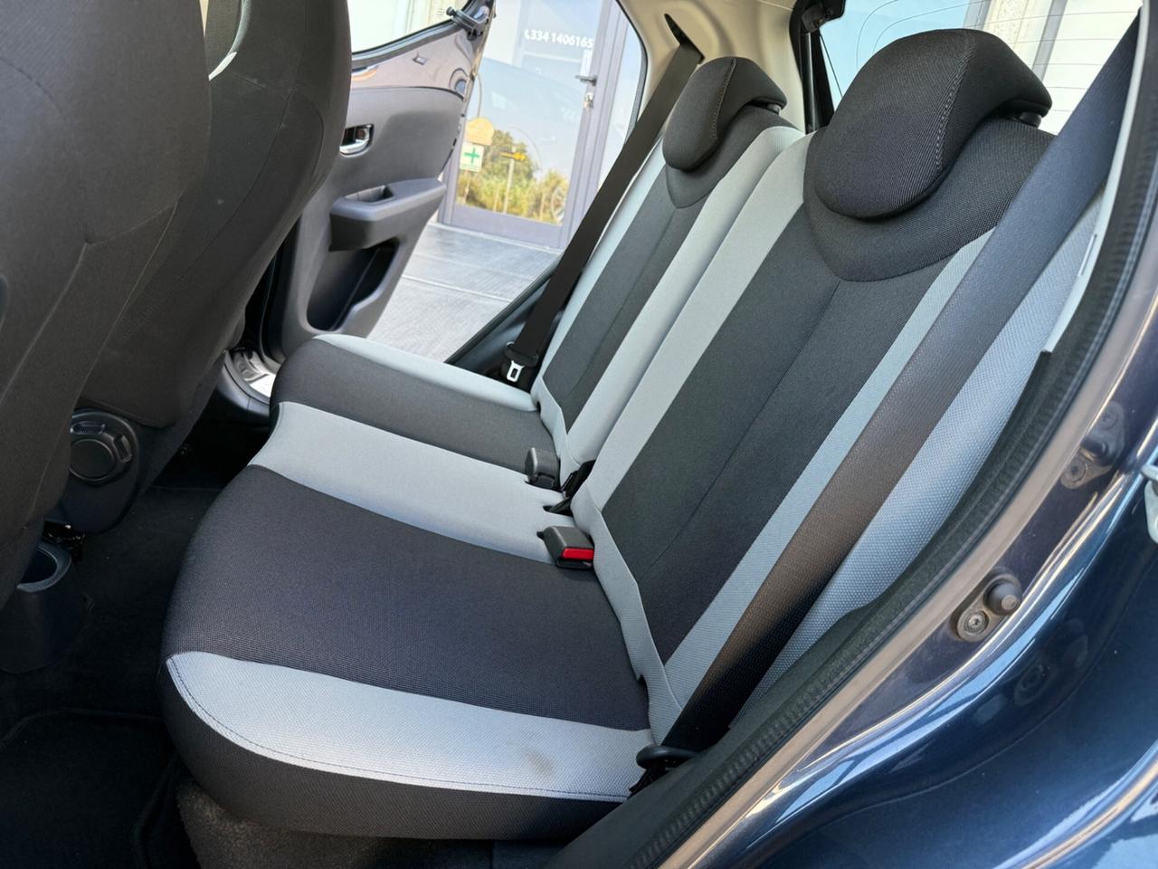 Toyota Aygo 1.0 VVT-i 69 CV 5 porte x-cool