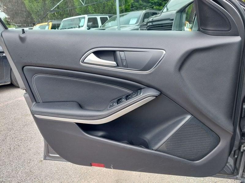 Mercedes-Benz Classe A A 180 d Automatic Premium