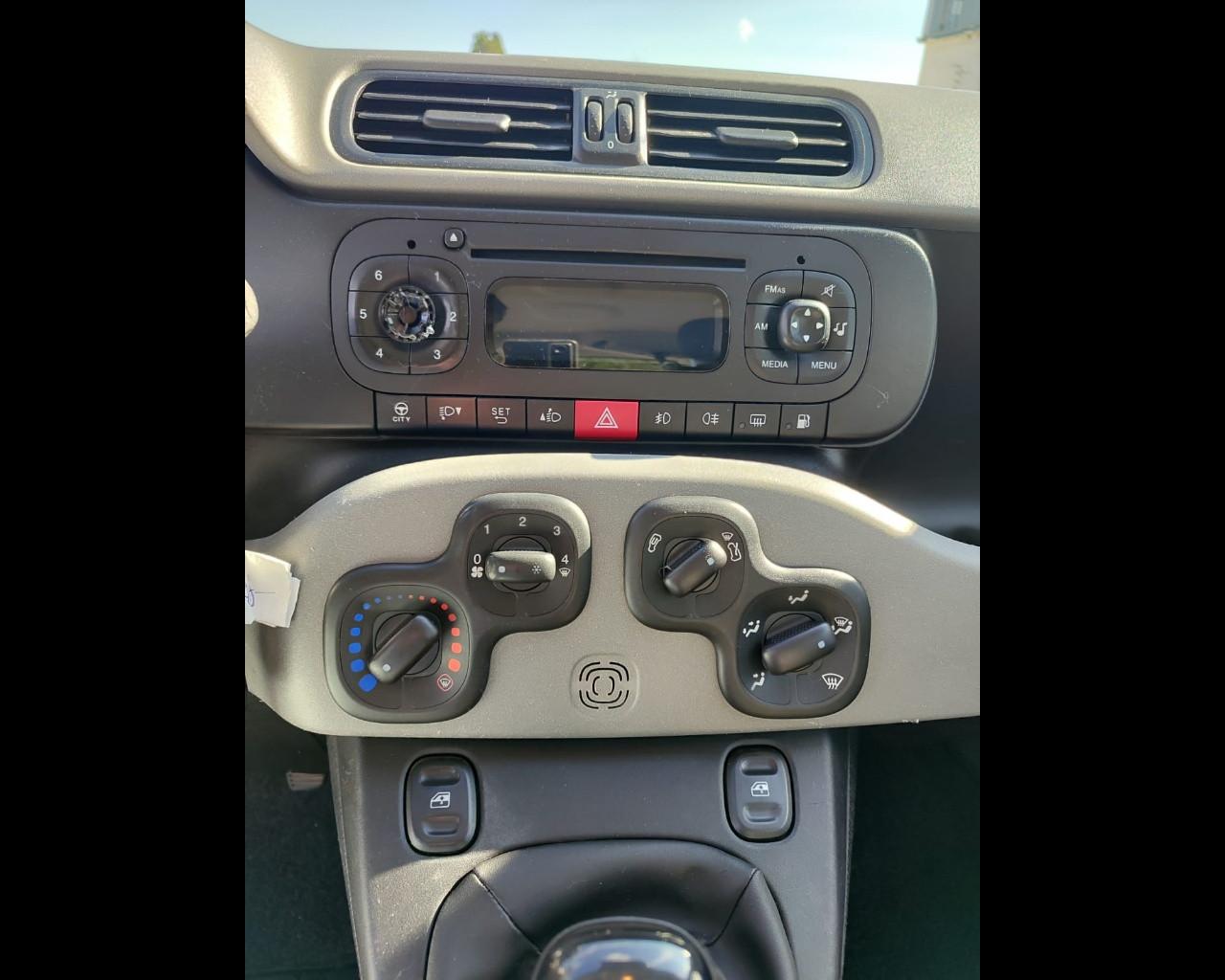 FIAT Panda 3ª serie - Panda 0.9 TwinAir Turbo Natural Power Easy