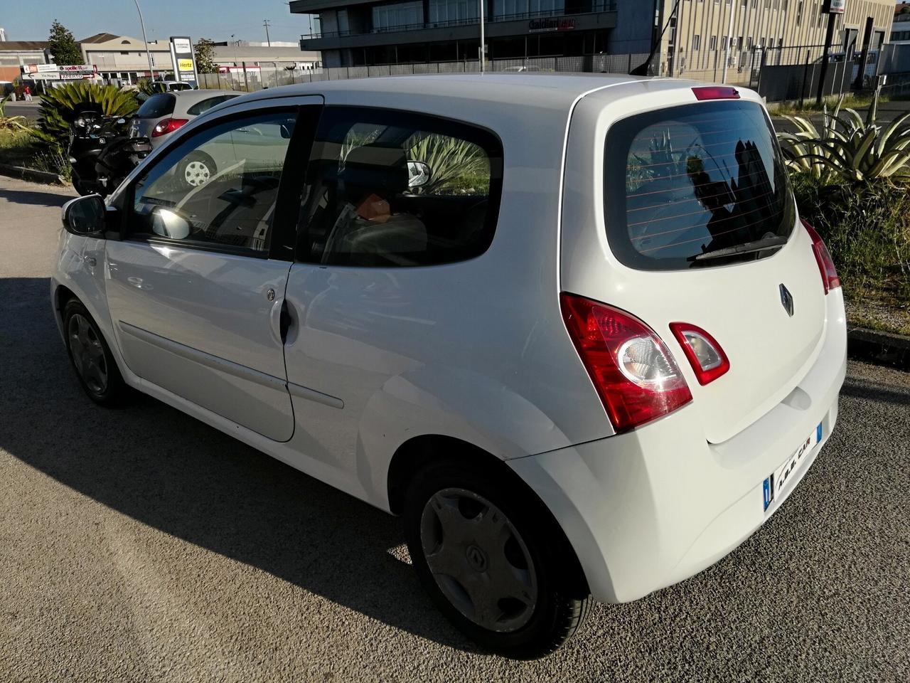 RENAULT - Twingo - 1.2 20th Anniversary - ADATTA PER NEOPATENTATI - UNICO PROPRIETARIO