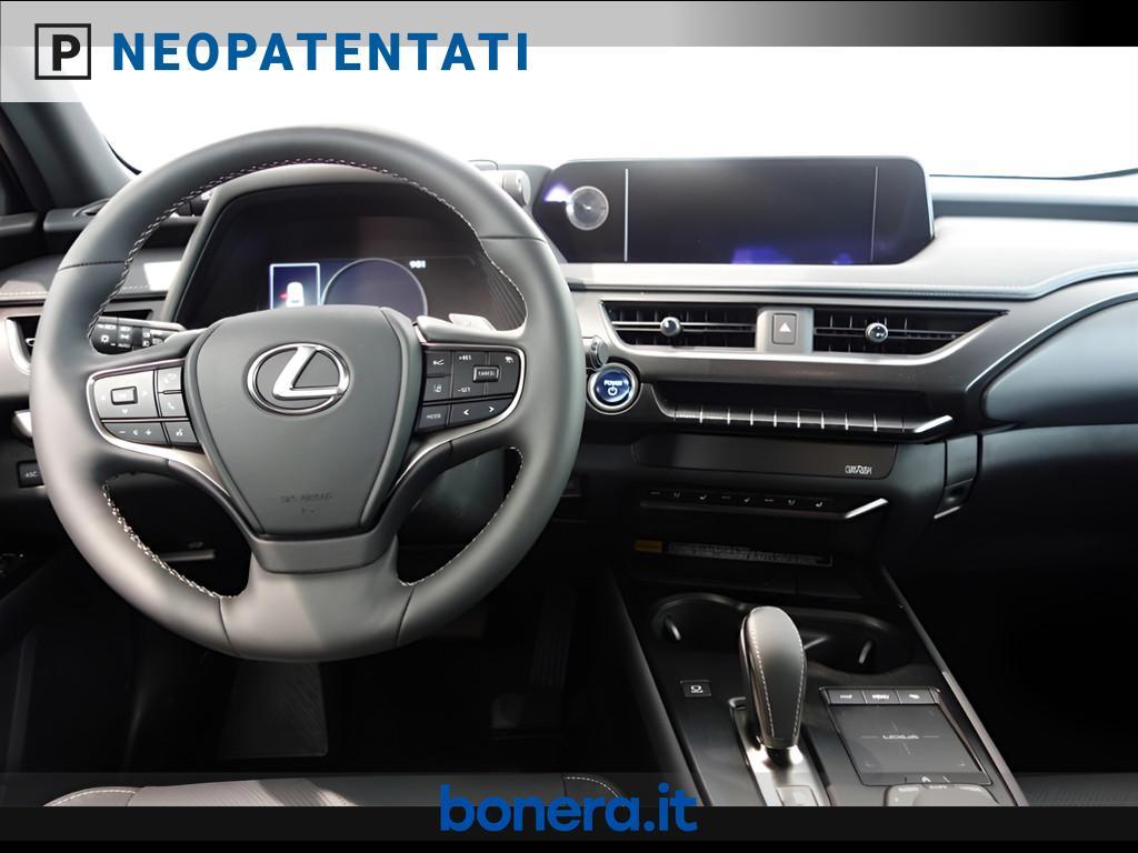 Lexus UX 300 e Luxury 2WD