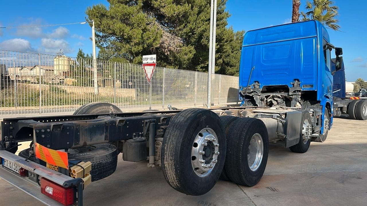 Scania motrice R 520 telaio 8x2 Intarder MOTORE 8V