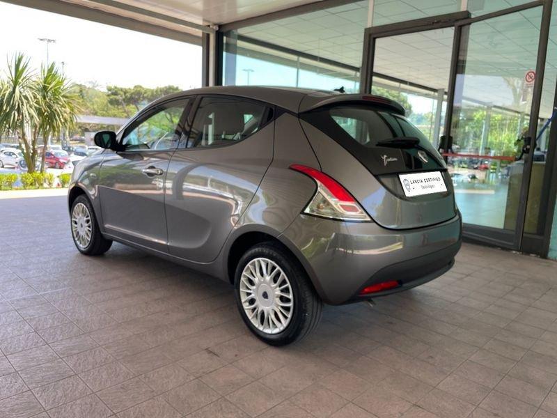 Lancia Ypsilon 1.0 FireFly 70cv S&S Hybrid SILVER