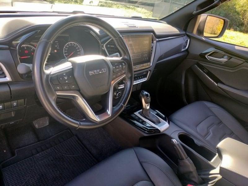 Isuzu D-Max N60 D-Max N60 1.9 Crew Cab FF 4X4 A/T con BullBar, Rollbar e Shutter Lid!!