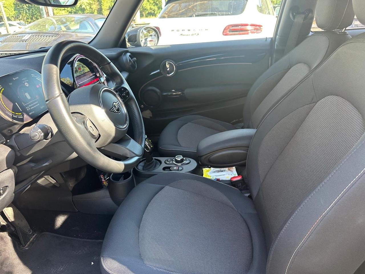 Mini Full Electric Cooper SE Essential