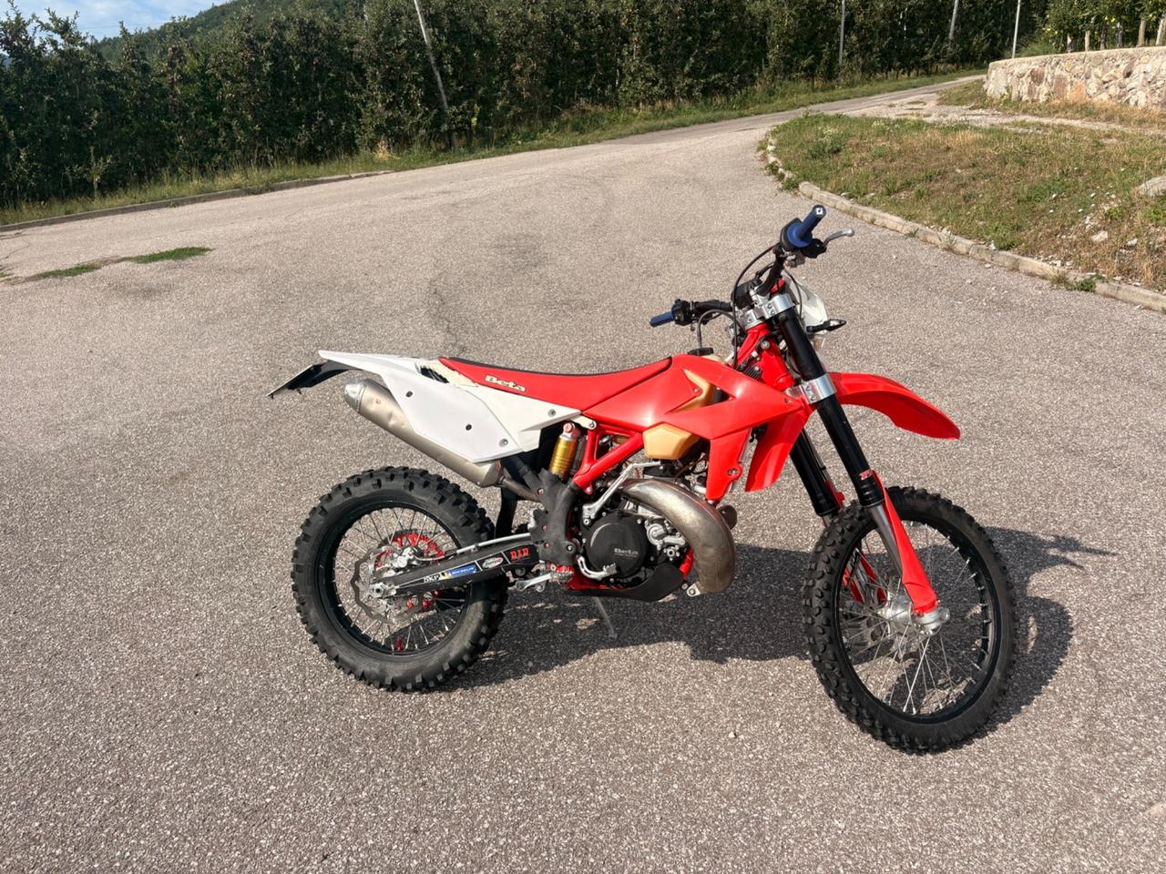 Beta RR 300