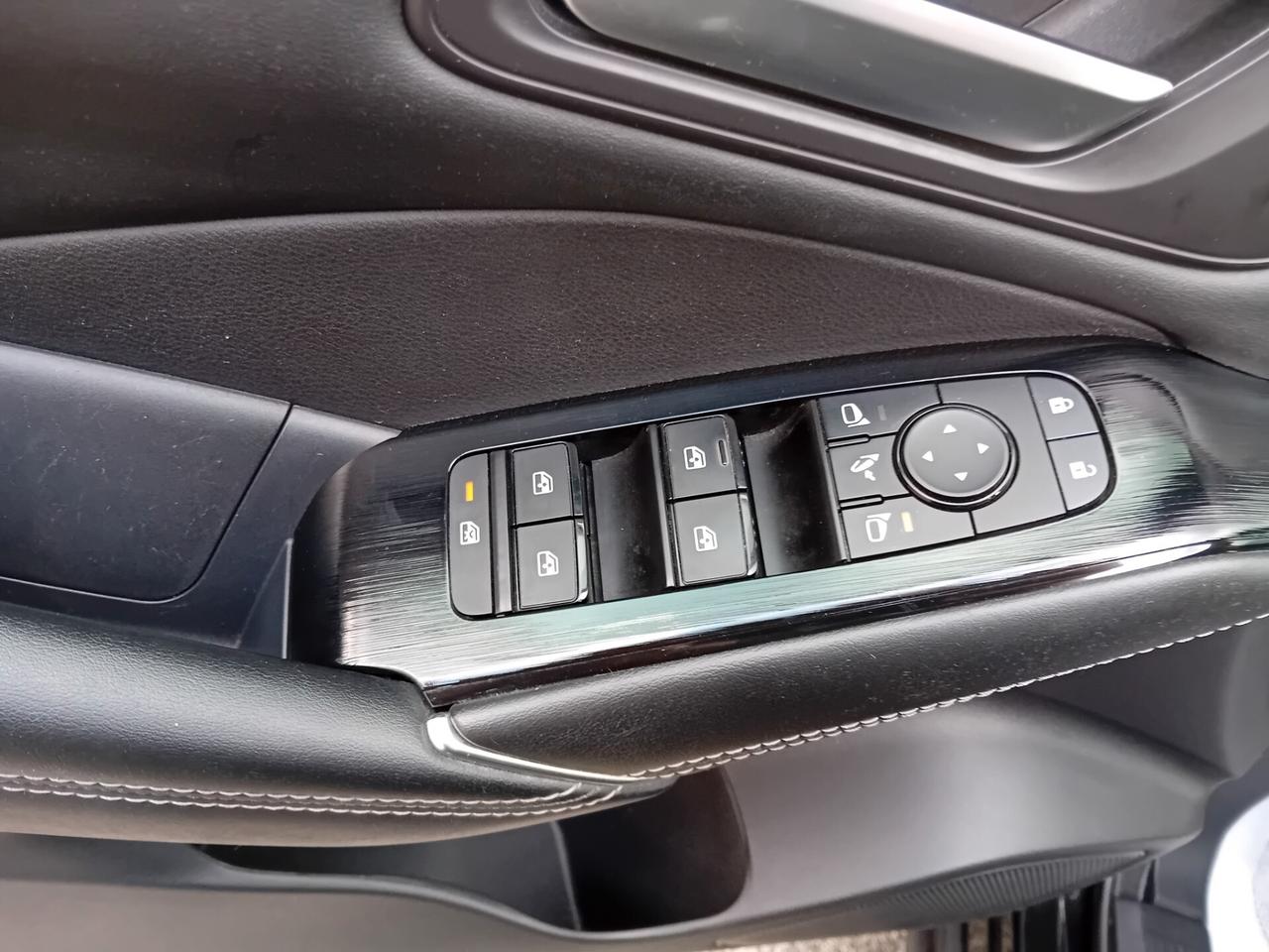 Nissan Qashqai MHEV 140 CV N-Connecta