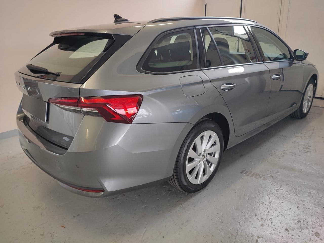 Skoda Octavia 2.0 TDI 150 CV DSG Wagon Executive