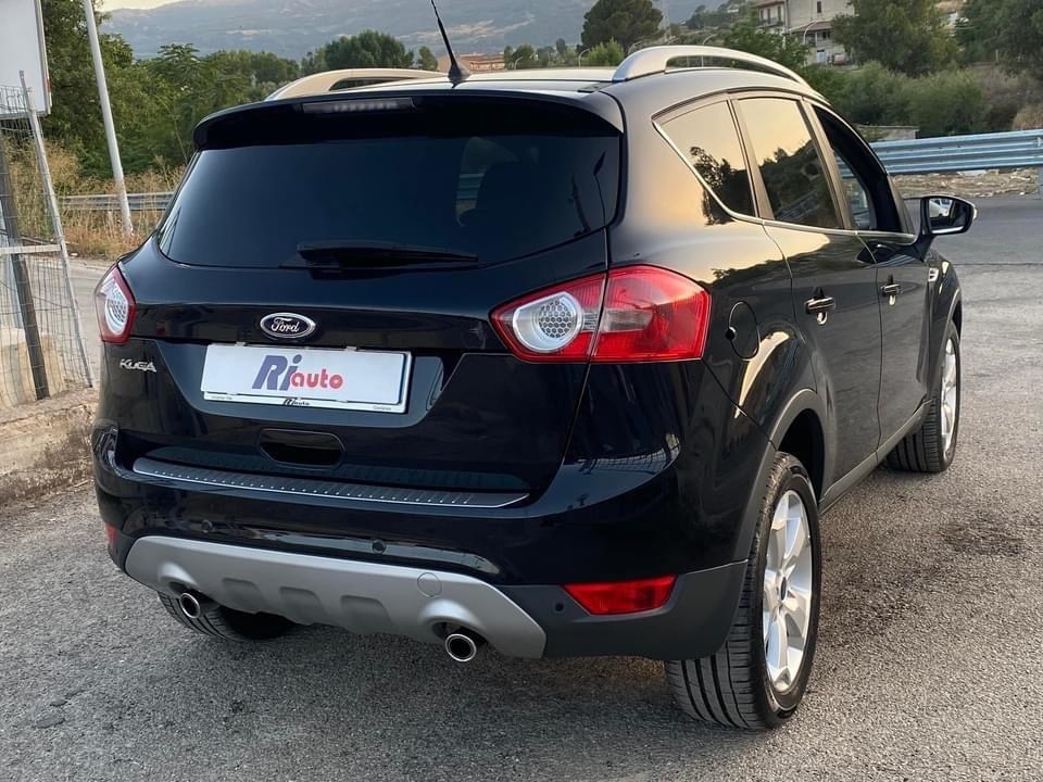 Ford Kuga 2.0 TDCi 163 CV 4WD Powersh.Titanium