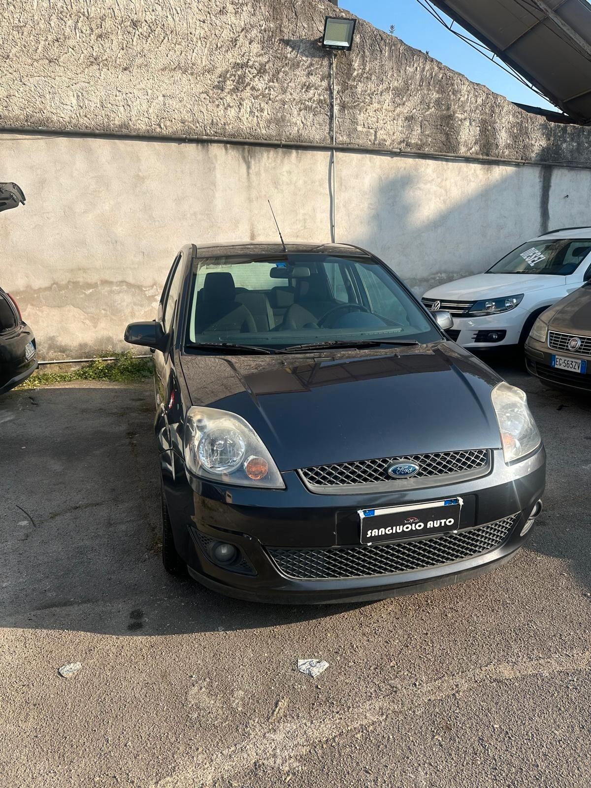 Ford Fiesta 1.2 16V 5p. Ghia