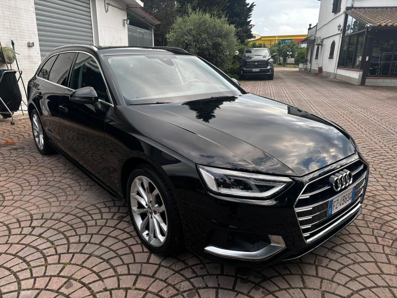 Audi A4 Avant 35 TDI/163 CV S tronic Business BELLISSIMA UNIPROPRIETARIO PERMUTABILE